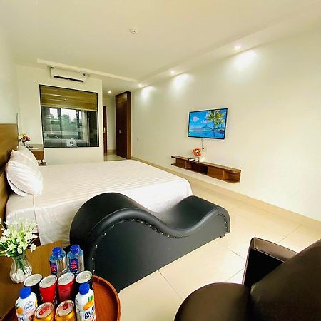 Ruby Hotel - Gan Trung Tam Khao Thi Dhtn Thai Nguyen Bagian luar foto