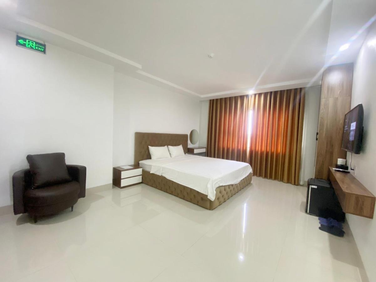 Ruby Hotel - Gan Trung Tam Khao Thi Dhtn Thai Nguyen Bagian luar foto