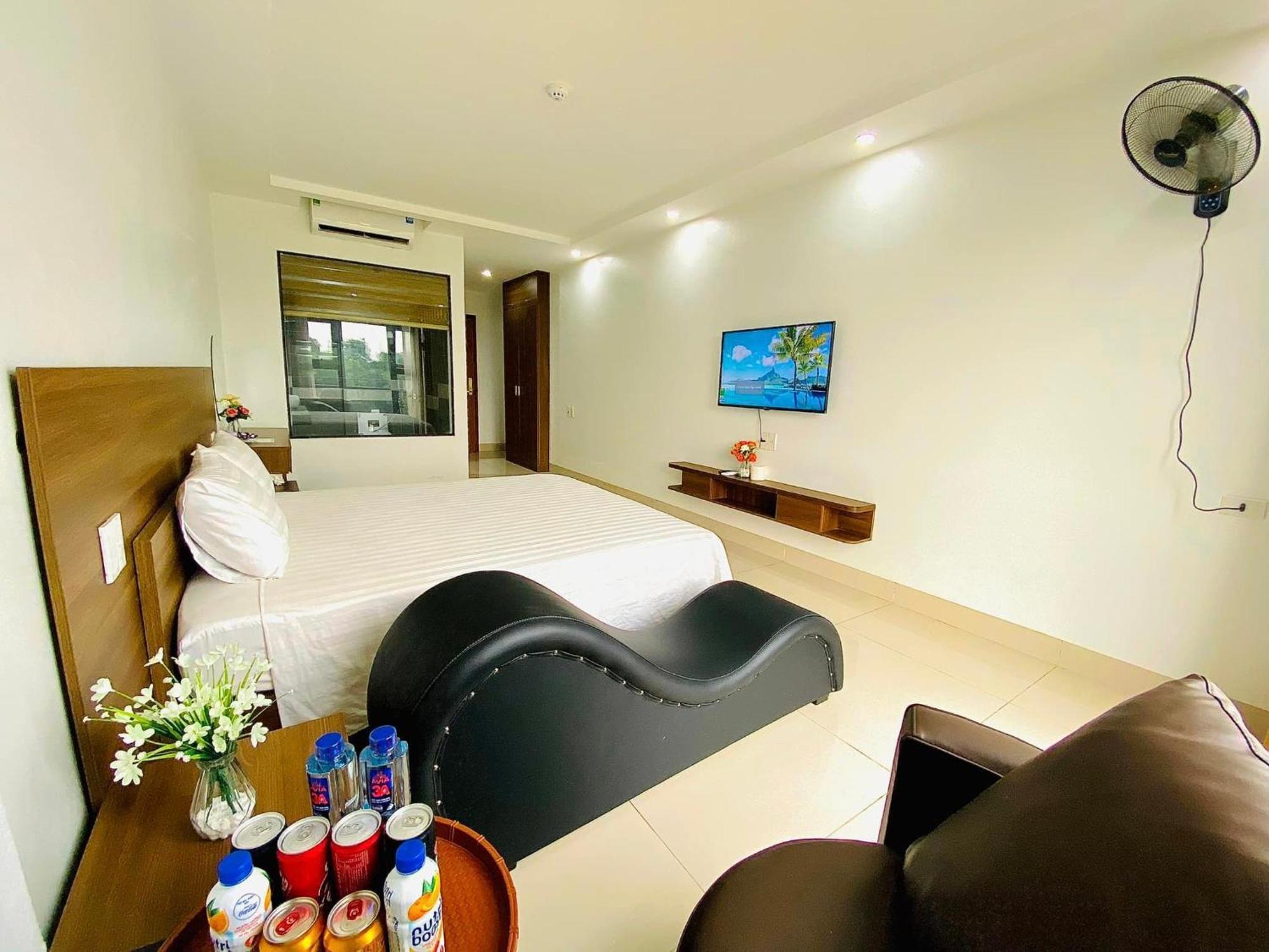 Ruby Hotel - Gan Trung Tam Khao Thi Dhtn Thai Nguyen Bagian luar foto
